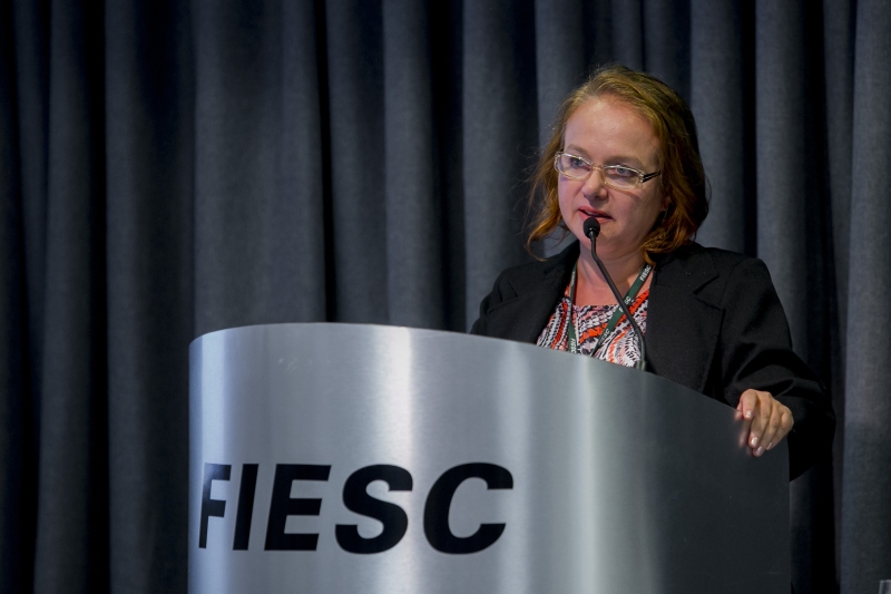 Sybele da Cruz fala a respeito do programa desenvolvido pelo SESI (Foto: Fernando Willadino)