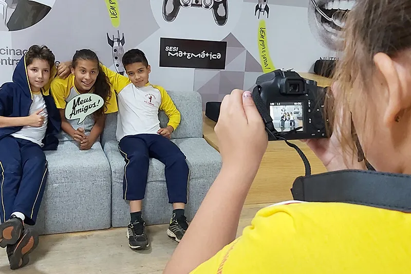 Maker Comunicação e Mídias