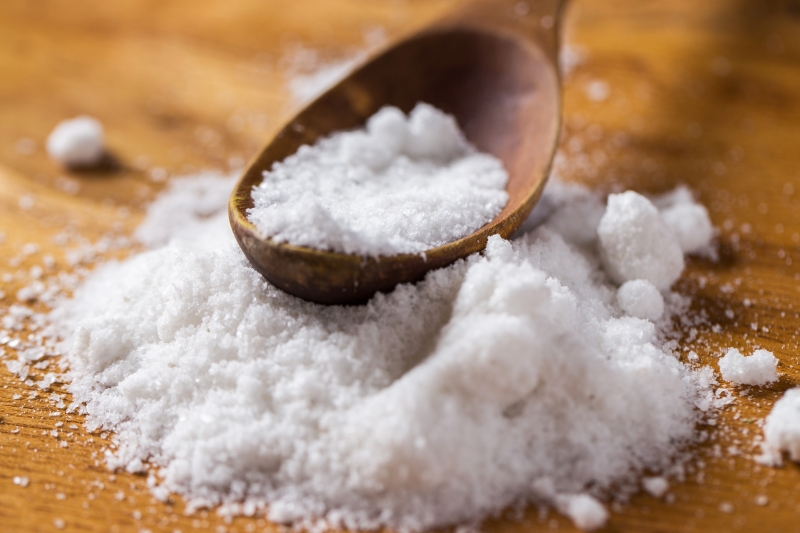Quantidade diária recomendada pela Organização Mundial da Saúde é de 5 gramas de sal. Foto: Freepik