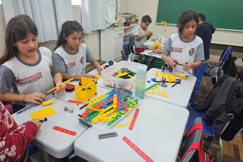 Ponte Serrada firma parceria com SESI/SC para oferecer ensino em tempo integral