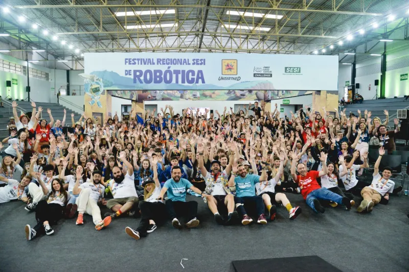 Festival SESI de Robótica abre disputas com estudantes da rede estadual
