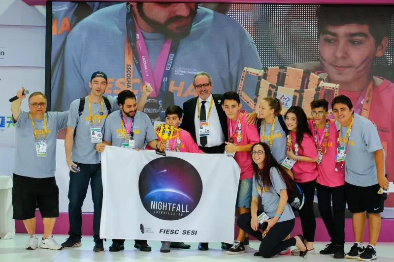 Equipe de Santa Catarina foi a primeira colocada no Festival de Robótica, na Olimpíada do Conhecimento 2016. Foto: Sérgio Lima/CNI.